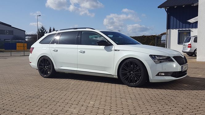 Hovedbilde Eibach Gewindfjærsett Skoda Superb (EV) , Fra 2015, inkl 4motion